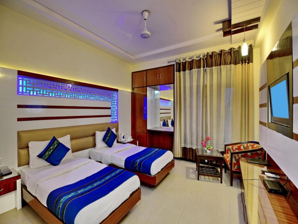 Hotel Star Plaza@New Delhi Railway Station Zewnętrze zdjęcie