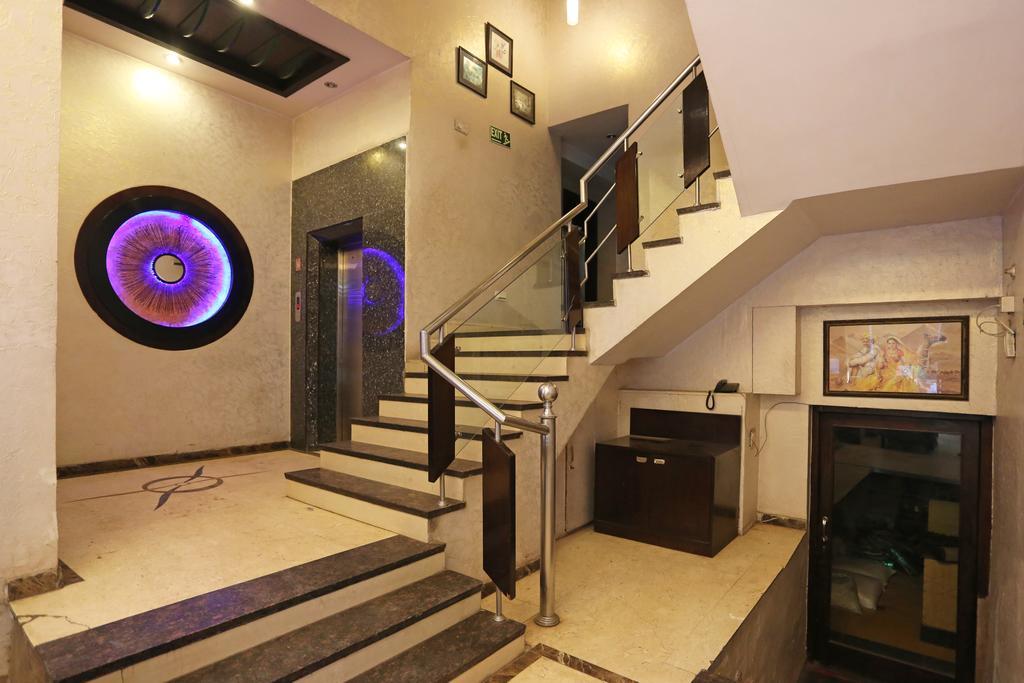 Hotel Star Plaza@New Delhi Railway Station Zewnętrze zdjęcie